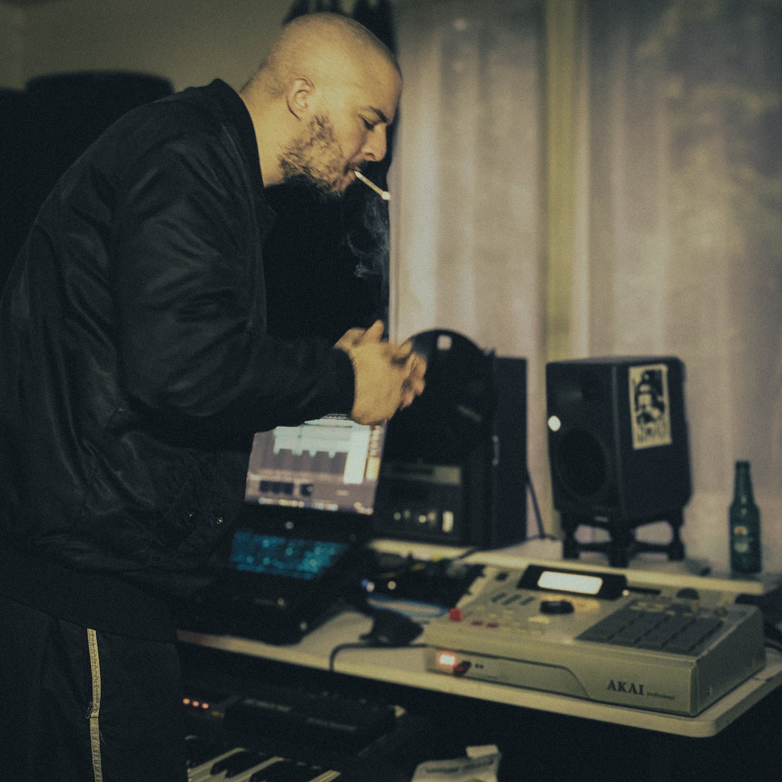 nizuk, boom bap, beat-tape, 12bit, mpc 2000 xl, akai s950, revox a77, fumez, single hip hop, rap instrumental,