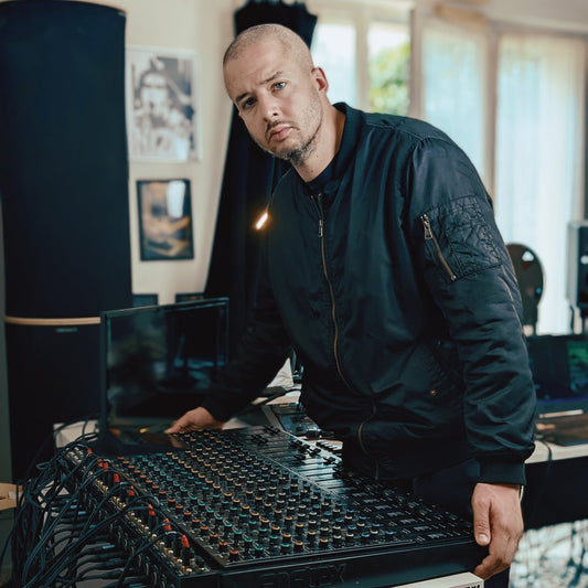 nizuk, fostex model 450, fostex 450, console analogique, beatmaker, beatmaking, fostex, 16 pistes, boom bap, 90's hip hop,